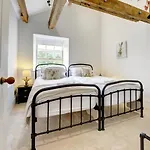 Loft 11 - Unique With Stunning Views *