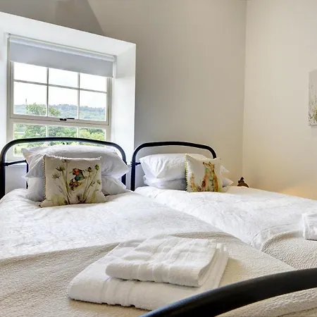 Loft 11 - Unique With Stunning Views