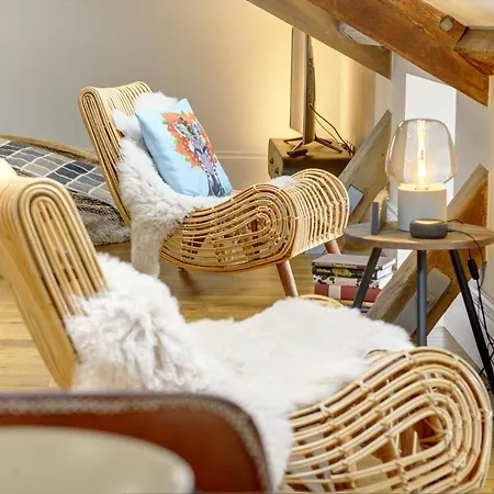 Loft 11 - Unique With Stunning Views * הרוגייט