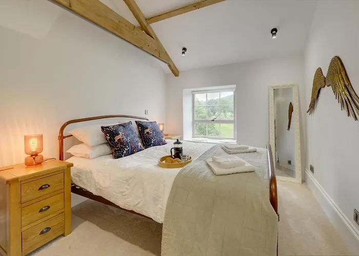 Loft 11 - Unique With Stunning Views Harrogate