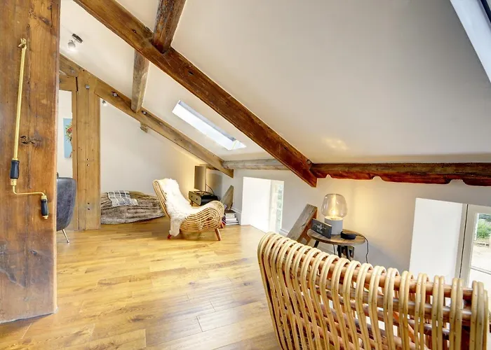 Loft 11 - Unique With Stunning Views * Harrogate