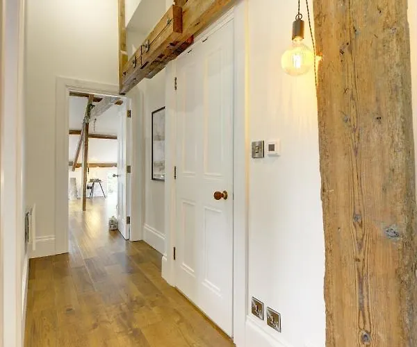 Loft 11 - Unique With Stunning Views Apartment Harrogate