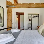 Loft 11 - Unique With Stunning Views *