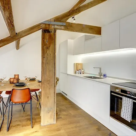Loft 11 - Unique With Stunning Views Daire Harrogate